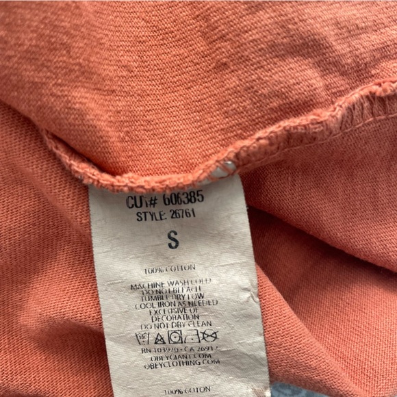 OBEY Butterfly Flee Womens Tee size S - Picture 4 of 11